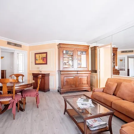 Situation Exceptionnelle Rue D Antibes Centre Cannes! By Halldis Apartment *