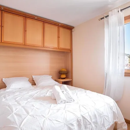 Situation Exceptionnelle Rue D Antibes Centre Cannes! By Halldis Apartment Cannes