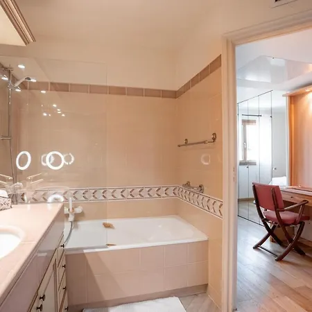 Apartment Situation Exceptionnelle Rue D Antibes Centre Cannes! By Halldis Cannes
